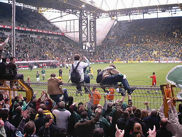 Mannschaft abklatschen