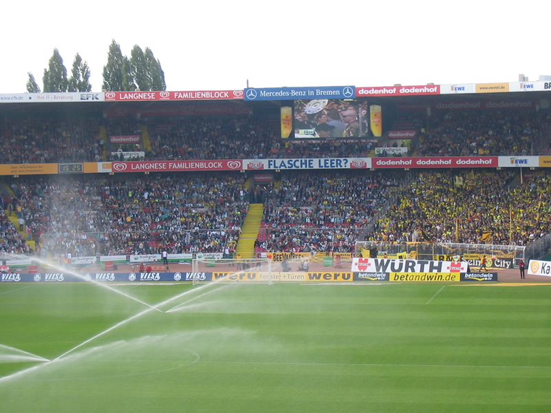 Rasen sprengen
