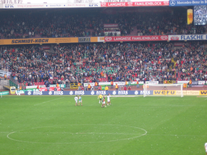 Abfeiern in West