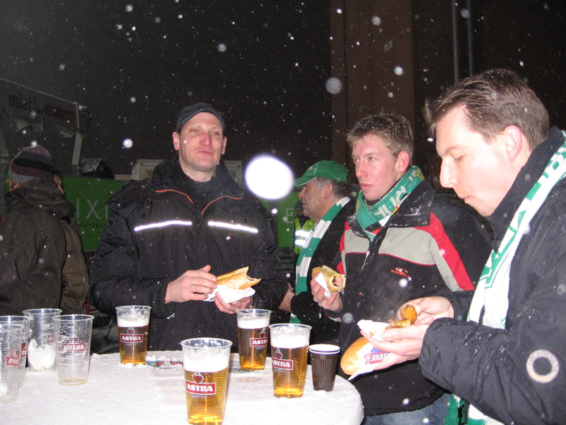 Darauf erst ein Astra...