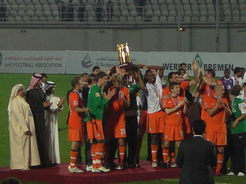 Und wir haben den Pokal....